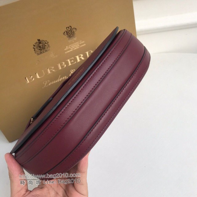 Burberry專櫃新款女包 巴寶莉時裝秀款全皮肩背包  db1170
